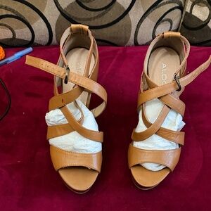 💥NI💥 Aldo Women's Brown Strappy Sandals